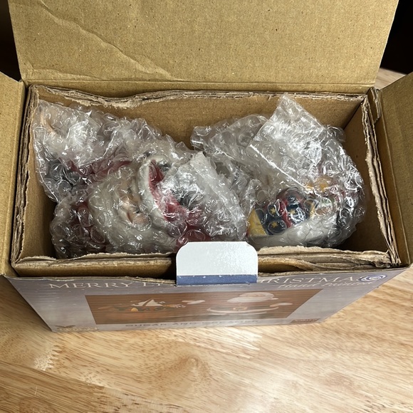 Vintage Sakura David Carter Brown Santa & Toys HP Sugar & Creamer - Picture 3 of 16